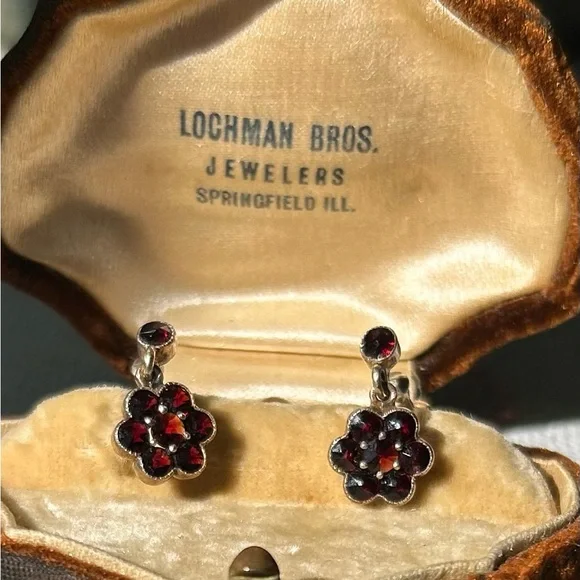Antique Garnet Gold Gilt Eearrings